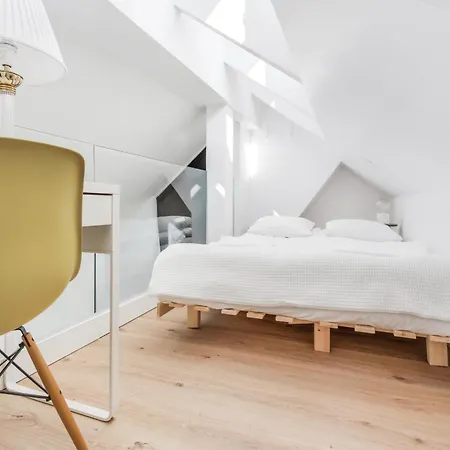 Wehost 3-storey Bright Loft 6-guest Near Centrum Helsinki