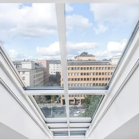 Wehost 3-storey Bright Loft 6-guest Near Centrum *