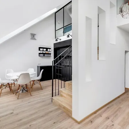 Wehost 3-storey Bright Loft 6-guest Near Centrum Helsinki